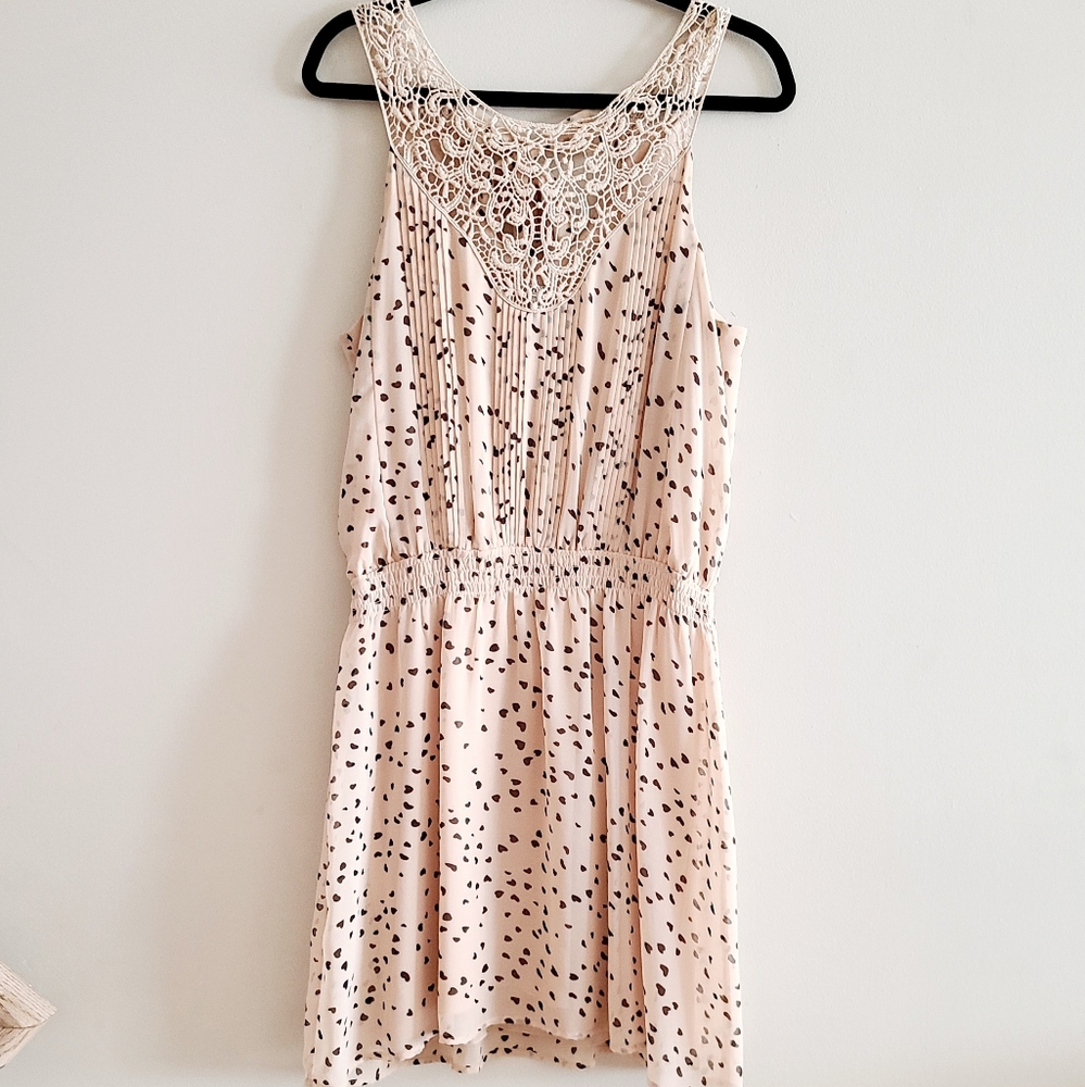 Buffalo Crochet Valentine Heart Flowy Dress - Picture 5 of 9
